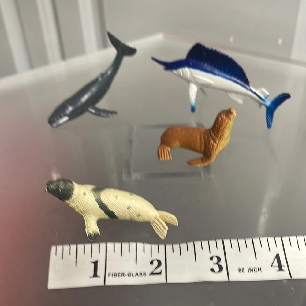 PVC Plastic Marine Animal Figurine Set - Blue, Black, Brown 5 pc